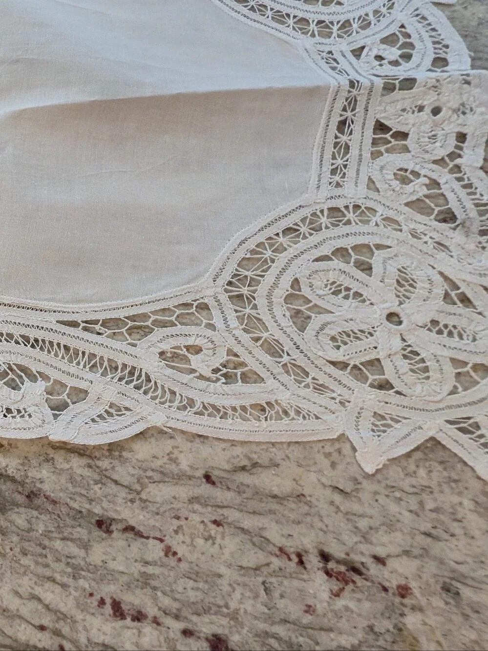 Battenberg Lace Table Runner By Tessile White 45